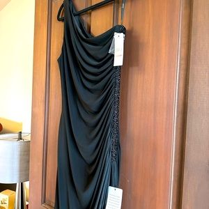 NWT long black one shoulder gown for any special occasion size 10